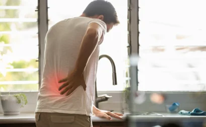 How Long Should Back Pain Last Before Seeing a Doctor?